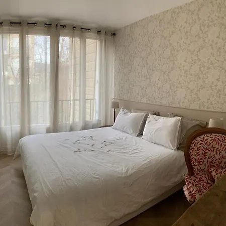 Διαμέρισμα La Fontaine A Σαντιγί